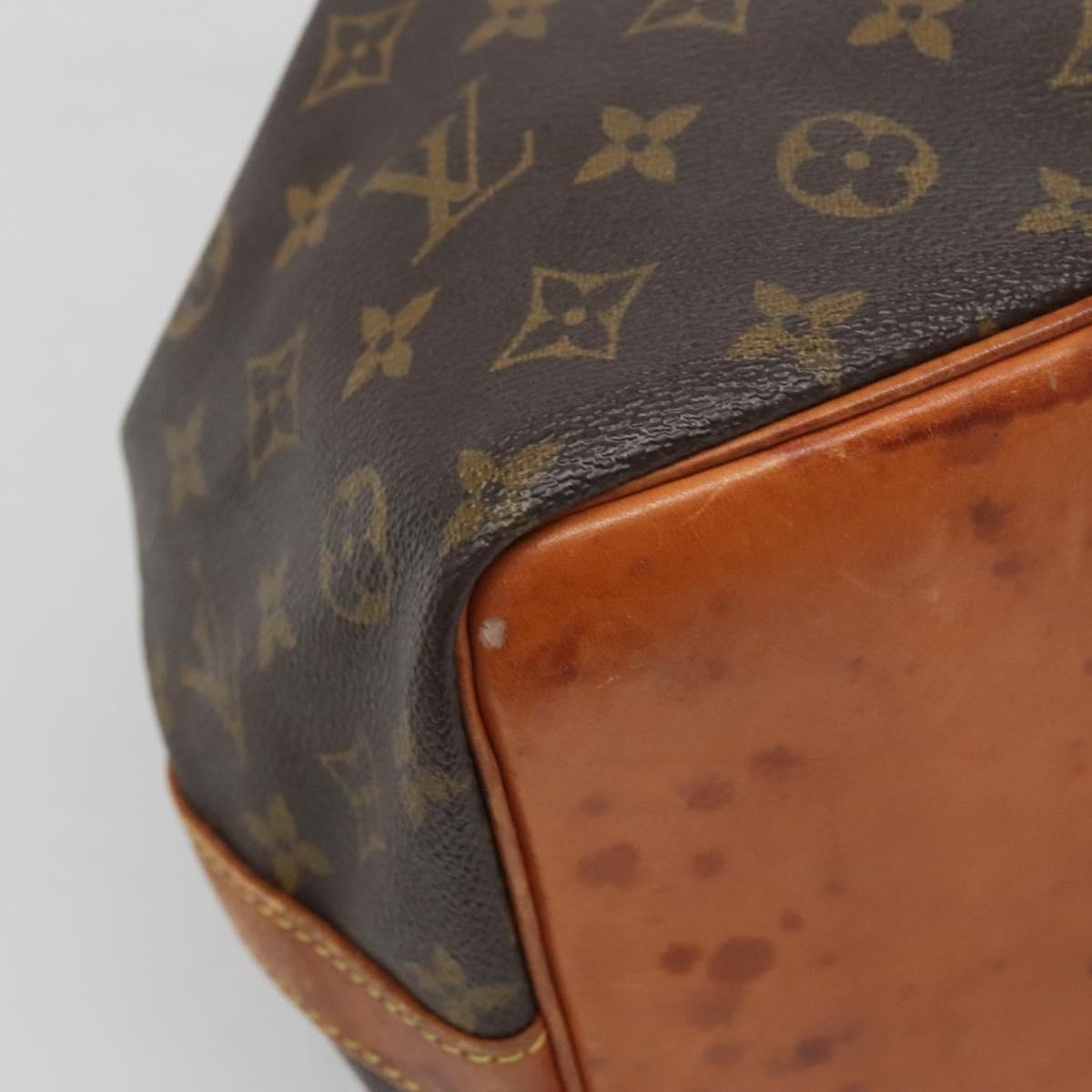 LOUIS VUITTON Monogram Petit Noe Shoulder Bag M42226 LV Auth 140210