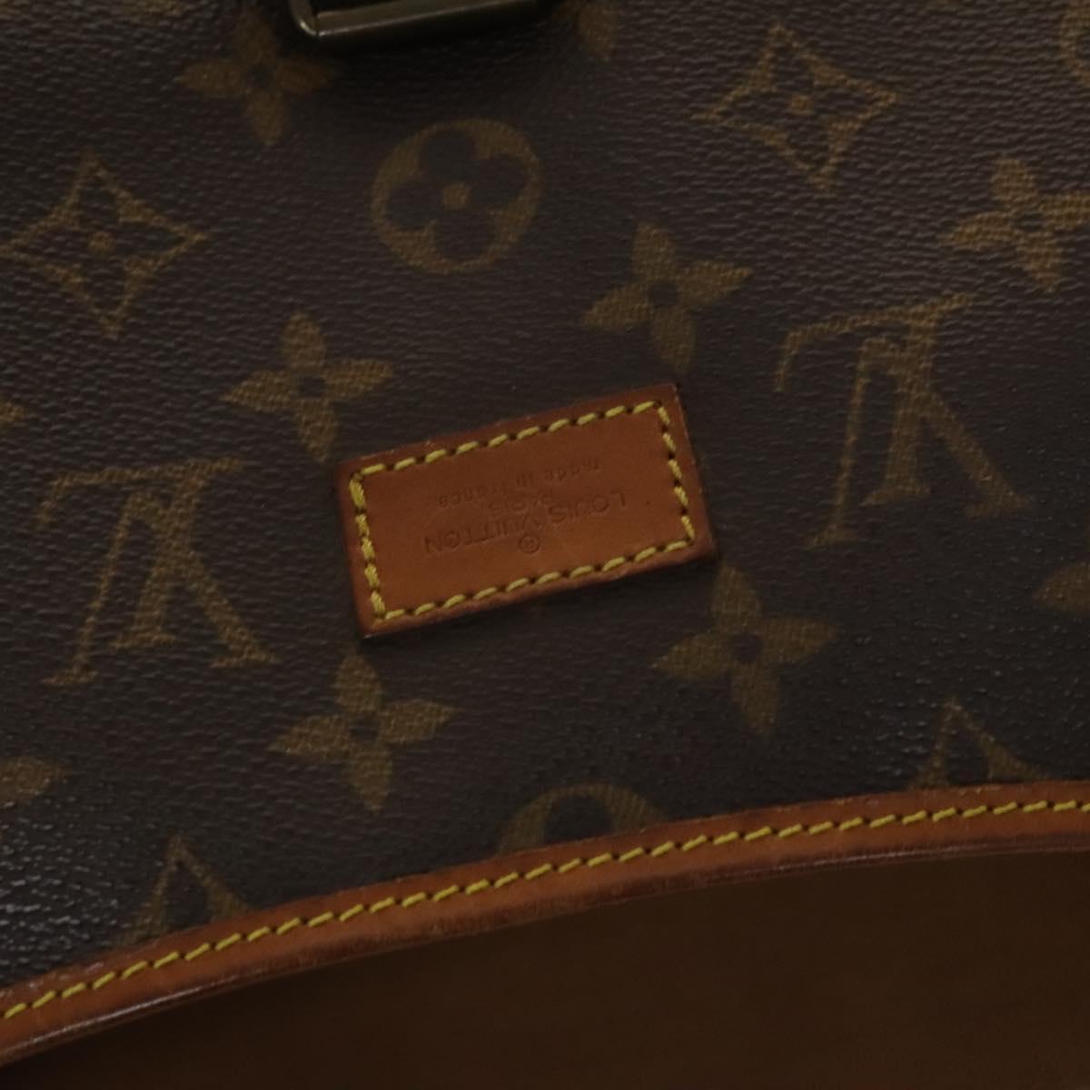 LOUIS VUITTON Monogram Saumur 35 Shoulder Bag M42254 LV Auth 140247