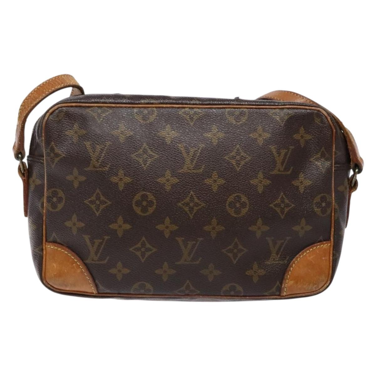 LOUIS VUITTON Monogram Trocadero 27 Shoulder Bag M51274 LV Auth 140344