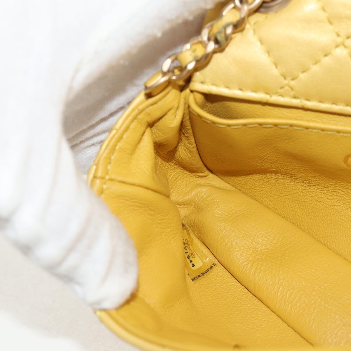 CHANEL Chain Matelasse Shoulder Bag Leather Yellow Gold CC Auth 140358M
