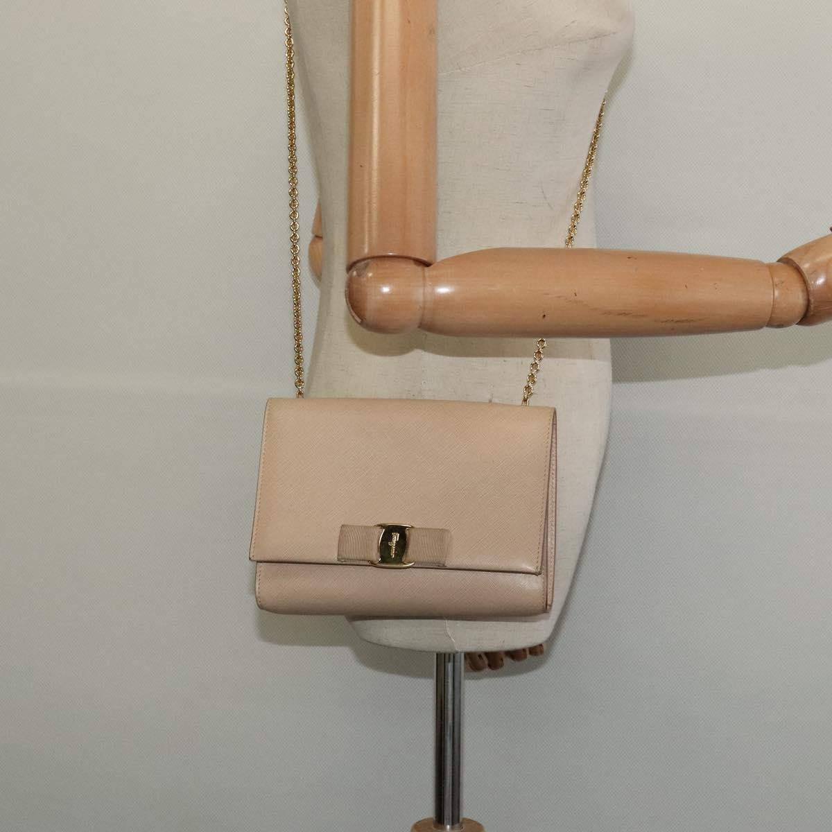 Salvatore Ferragamo Chain Vala Shoulder Bag Leather Beige Gold Auth 140674