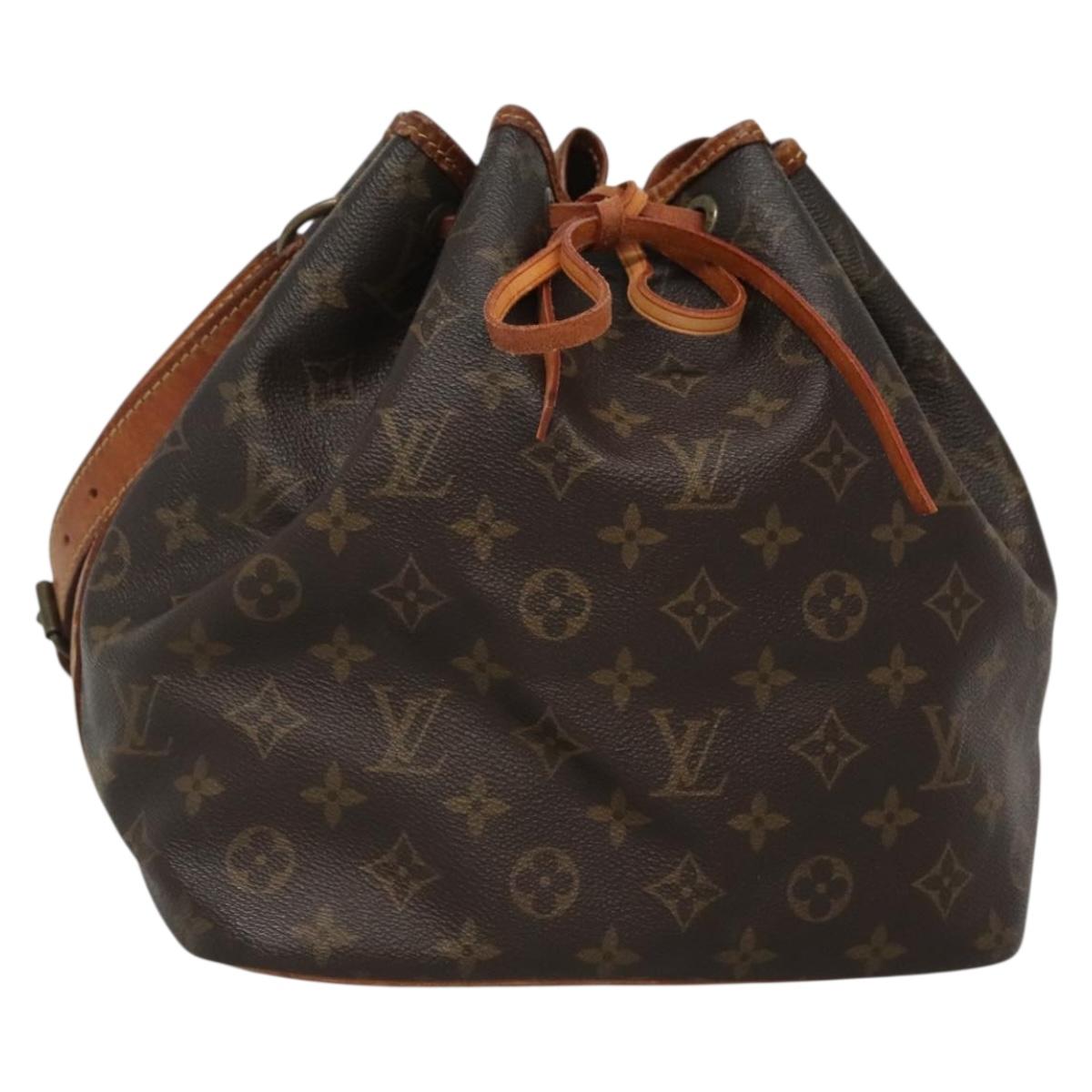 LOUIS VUITTON Monogram Petit Noe Shoulder Bag M42226 LV Auth 140701