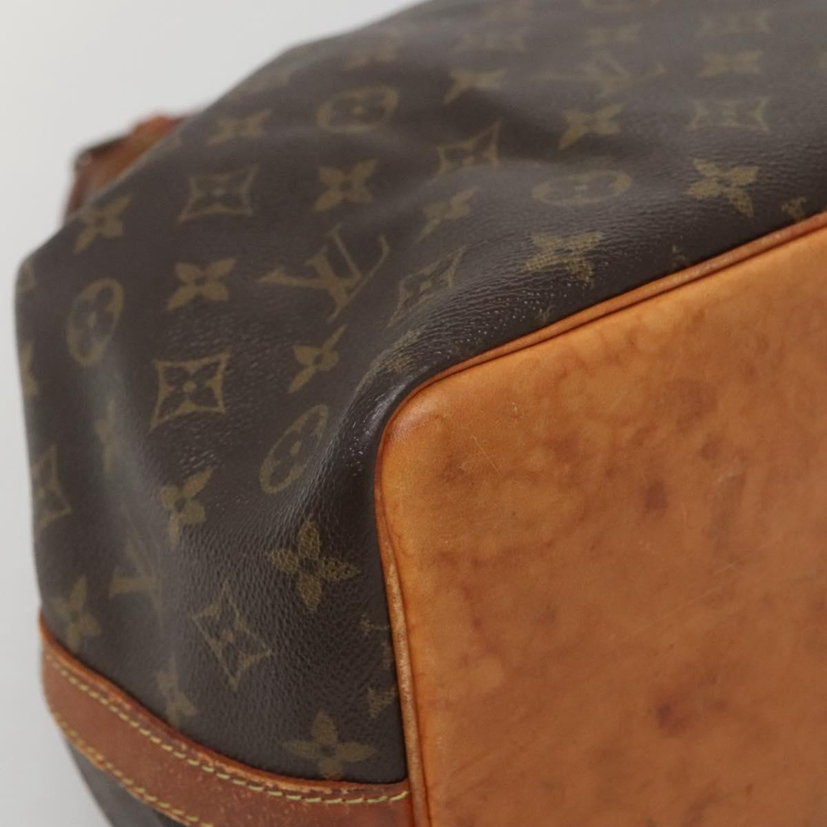 LOUIS VUITTON Monogram Petit Noe Shoulder Bag M42226 LV Auth 140701