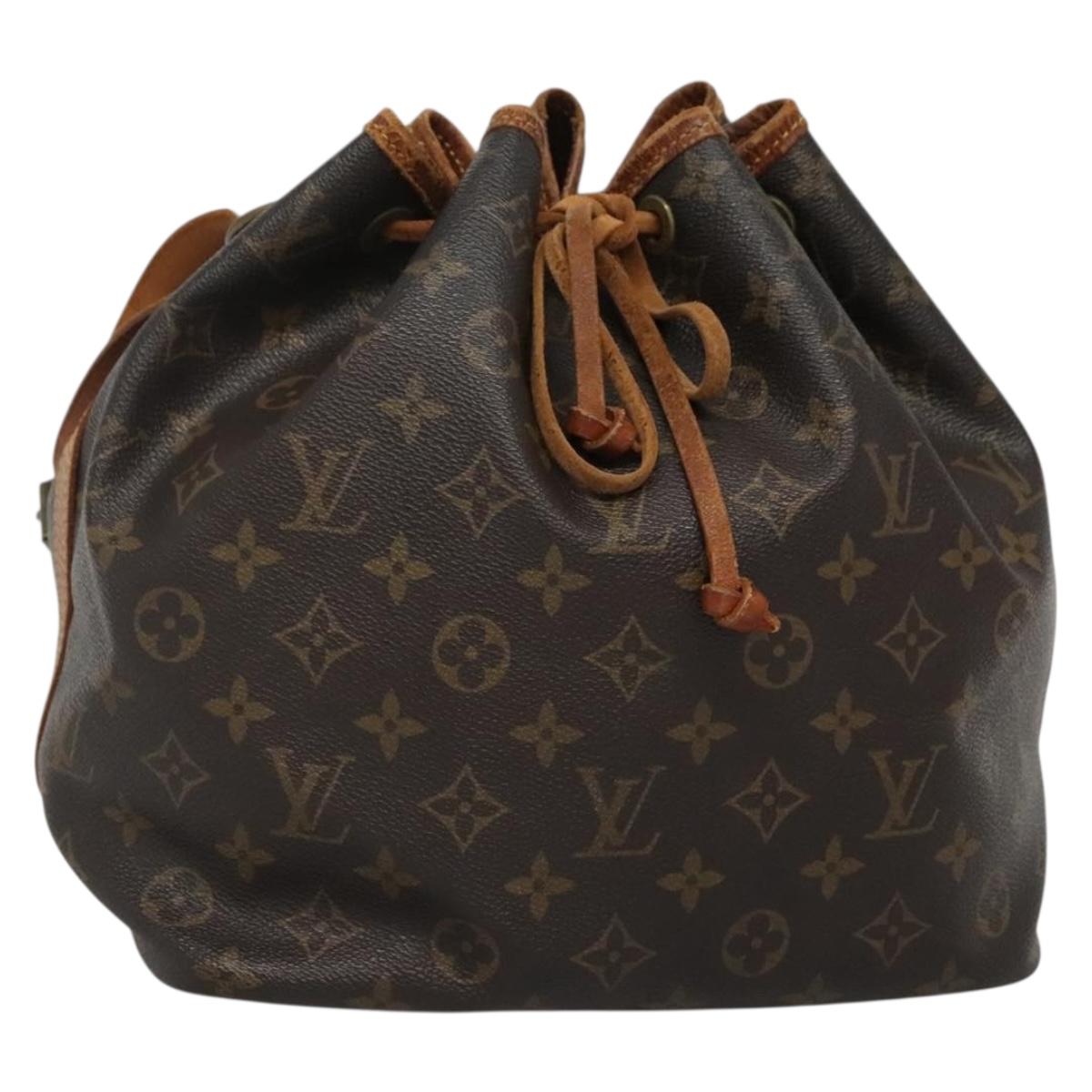 LOUIS VUITTON Monogram Petit Noe Shoulder Bag M42226 LV Auth 140703