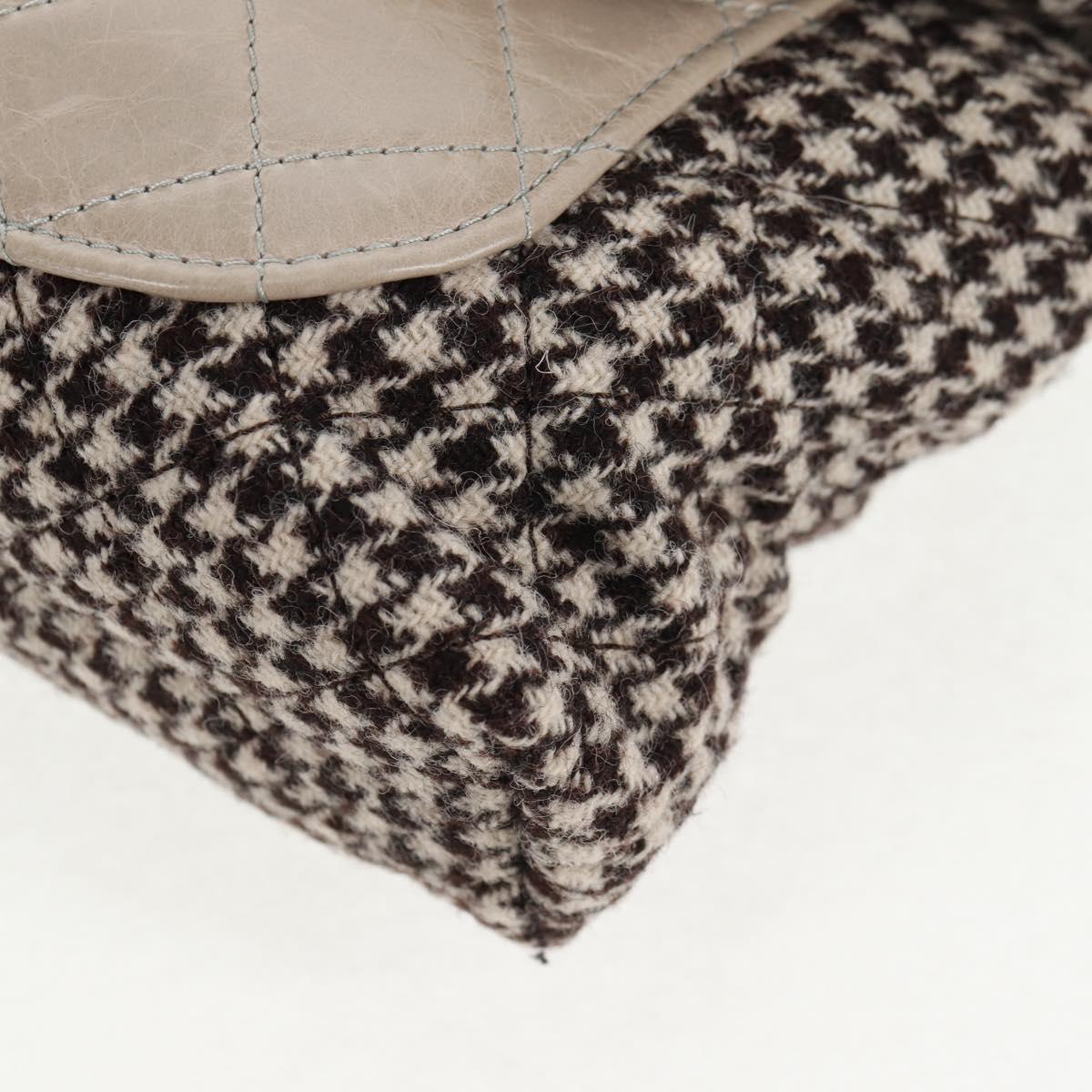 CHANEL Matelasse Chain Shoulder Bag tweed Beige Gold CC Auth 140752V