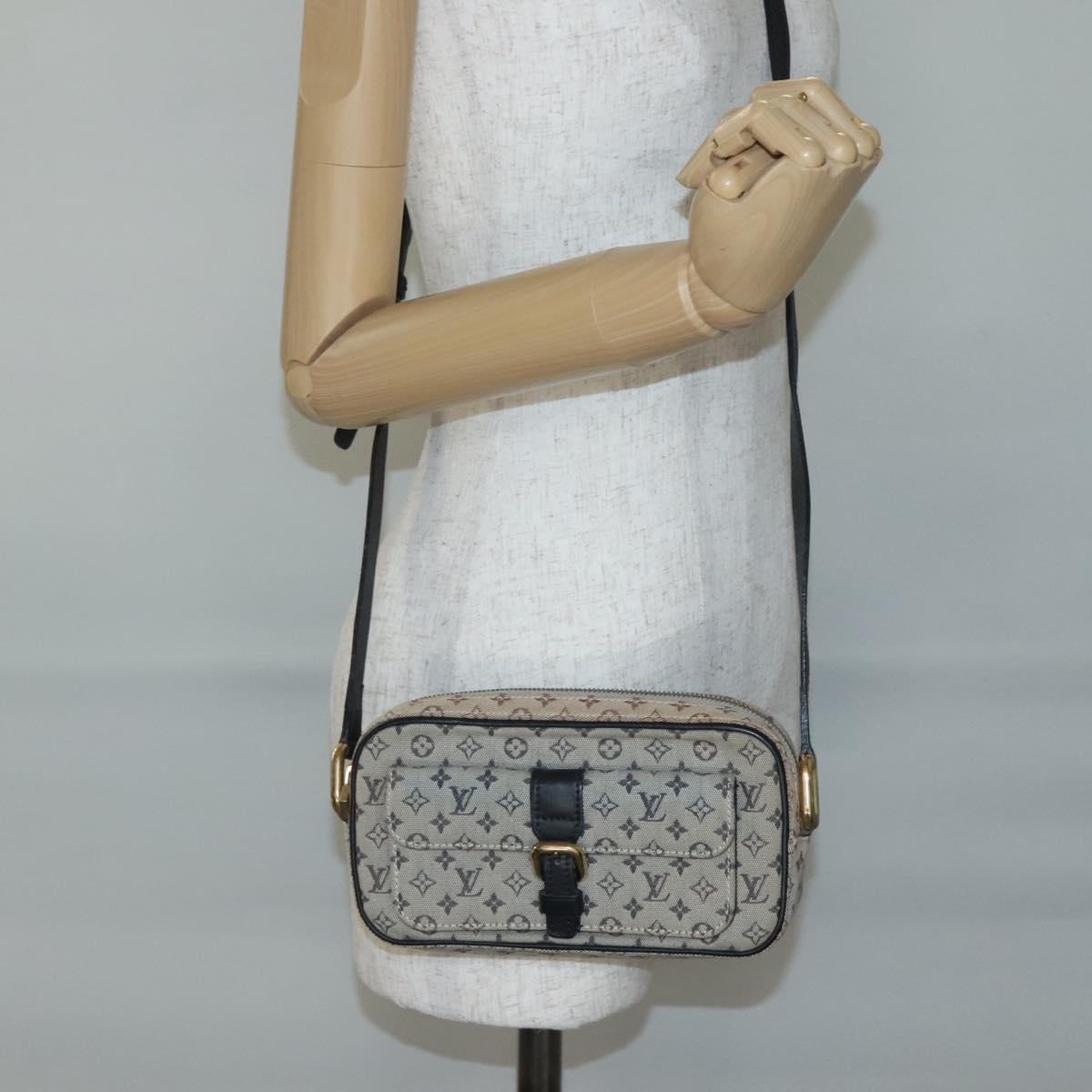 LOUIS VUITTON Monogram Mini Juliet MM Shoulder Bag Blue M92004 LV Auth 140776