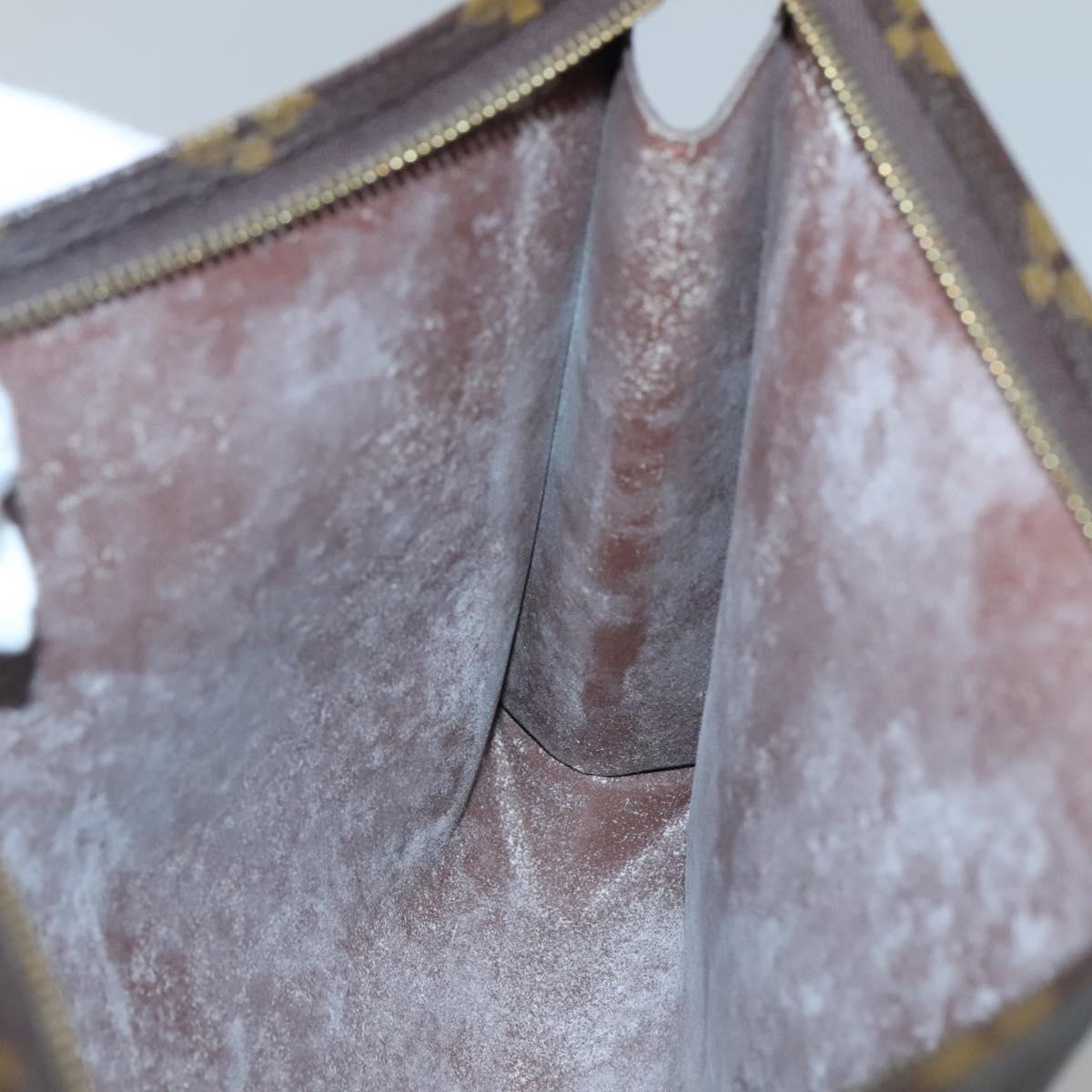 LOUIS VUITTON Monogram Poche Toilette 26 Pouch M47542 LV Auth 140845