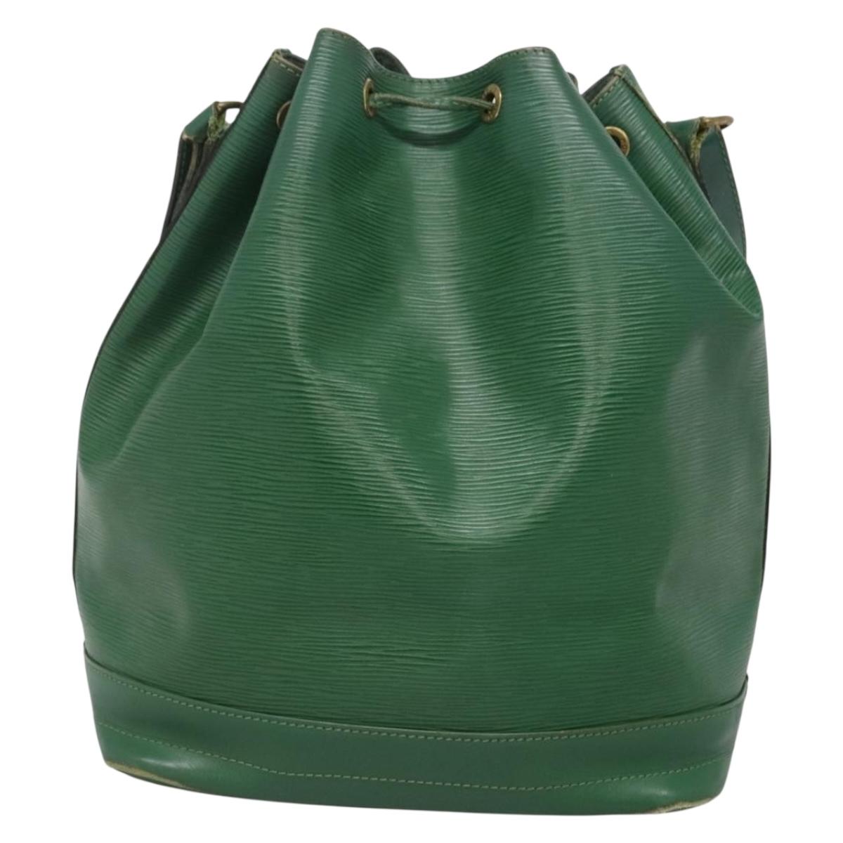 LOUIS VUITTON Epi Noe Shoulder Bag Green M44004 LV Auth 140887