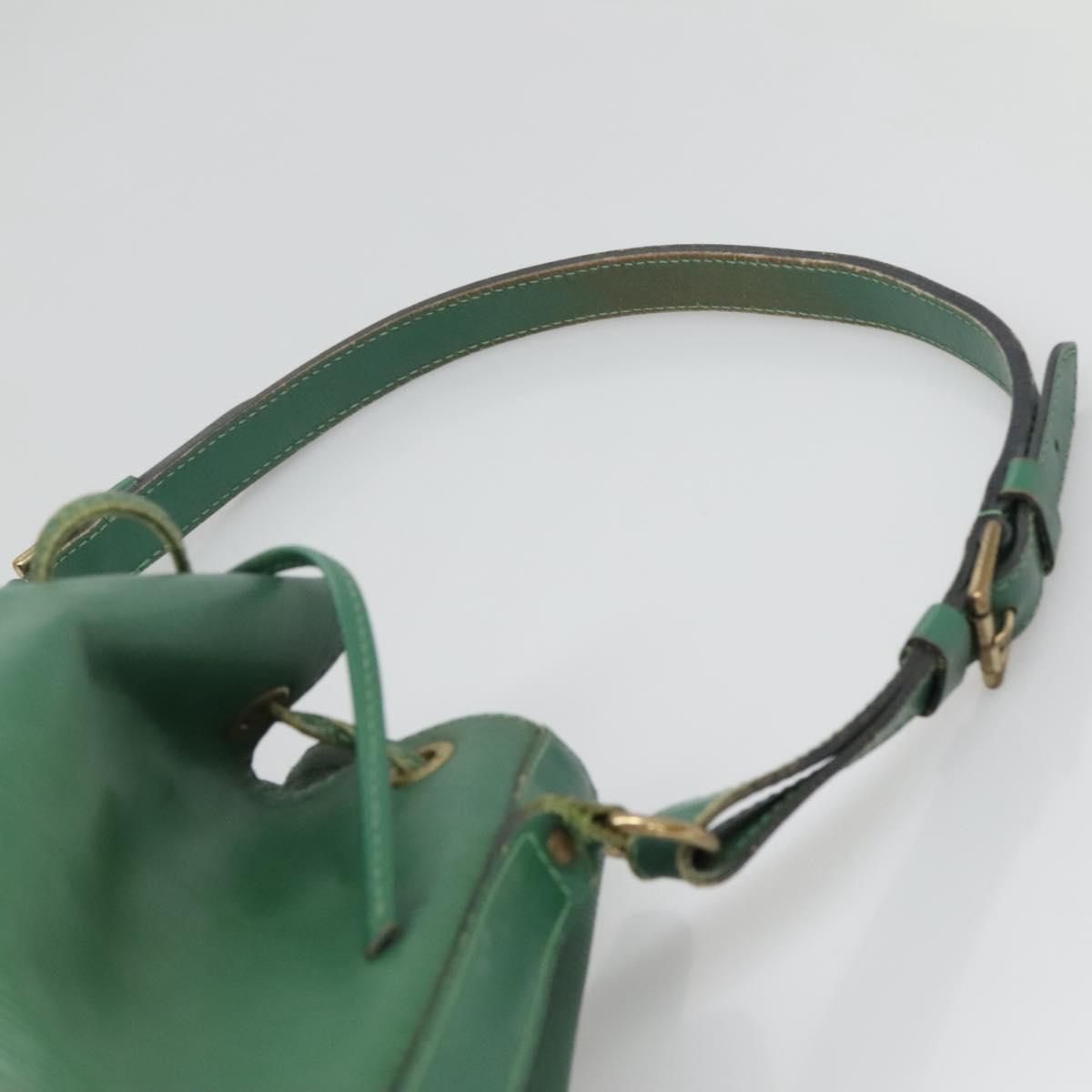 LOUIS VUITTON Epi Noe Shoulder Bag Green M44004 LV Auth 140887