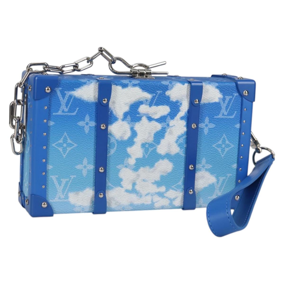 LOUIS VUITTON Monogram Clouds Trunk Clutch Blue White M20403 Auth 140899SM