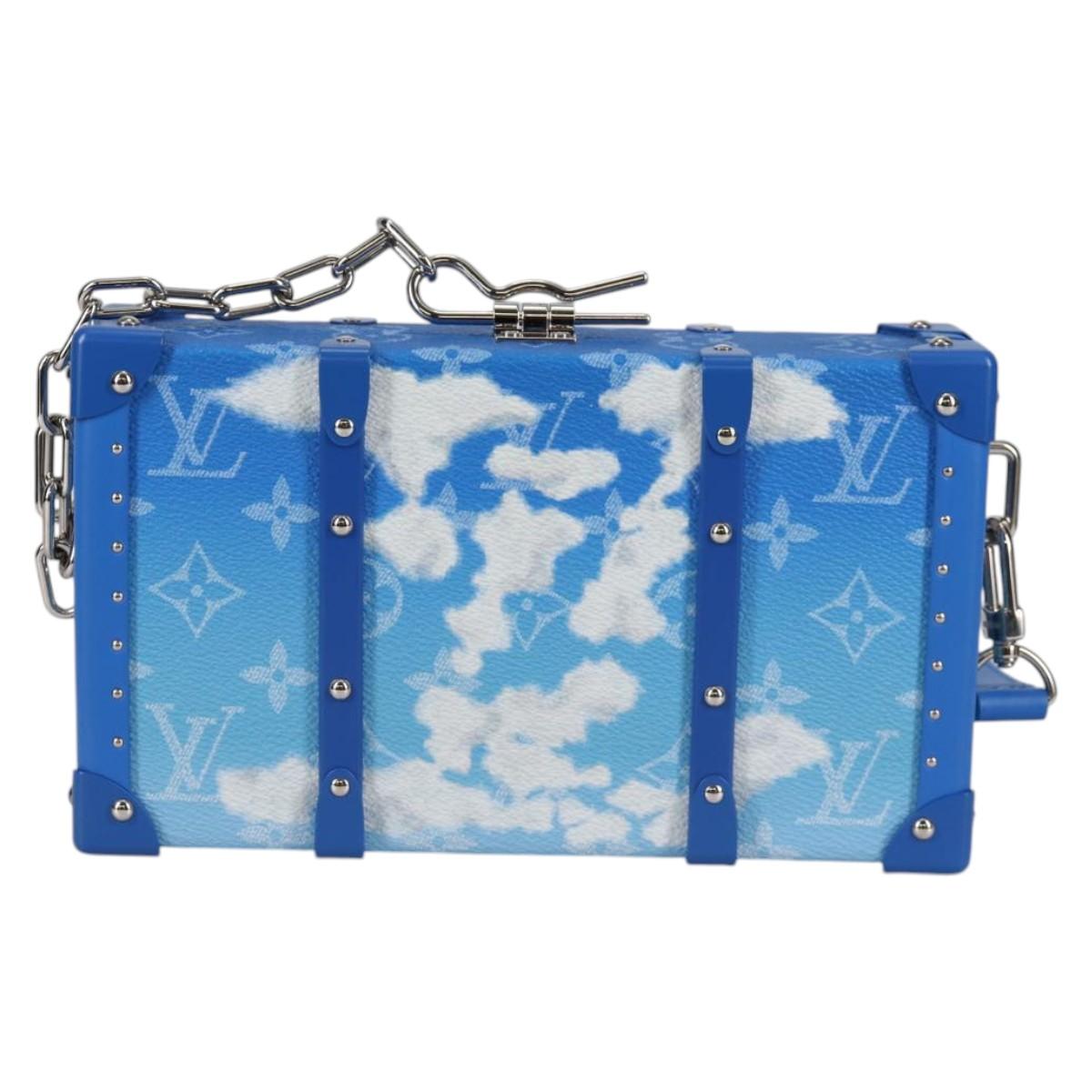 LOUIS VUITTON Monogram Clouds Trunk Clutch Blue White M20403 Auth 140899SM