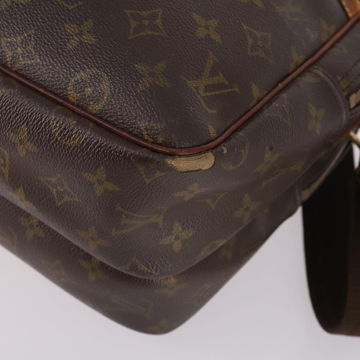 LOUIS VUITTON Monogram Reporter GM Shoulder Bag M45252 LV Auth 140930
