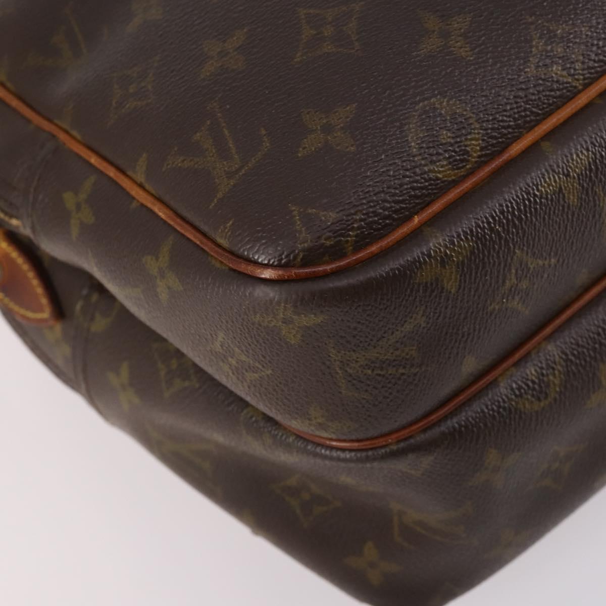 LOUIS VUITTON Monogram Reporter GM Shoulder Bag M45252 LV Auth 140930