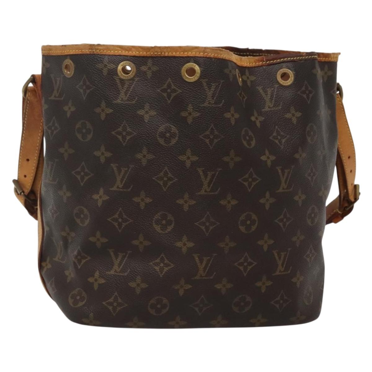 LOUIS VUITTON Monogram Petit Noe Shoulder Bag M42226 LV Auth 140941