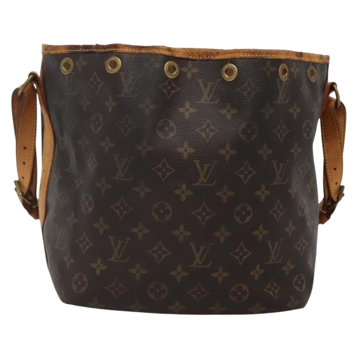 LOUIS VUITTON Monogram Petit Noe Shoulder Bag M42226 LV Auth 140941