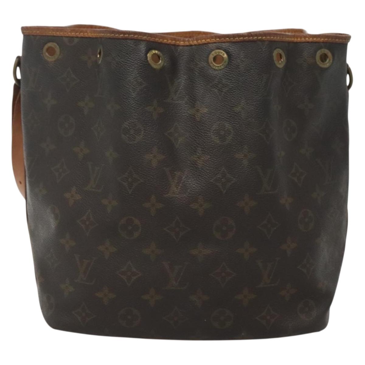 LOUIS VUITTON Monogram Petit Noe Shoulder Bag M42226 LV Auth 140973