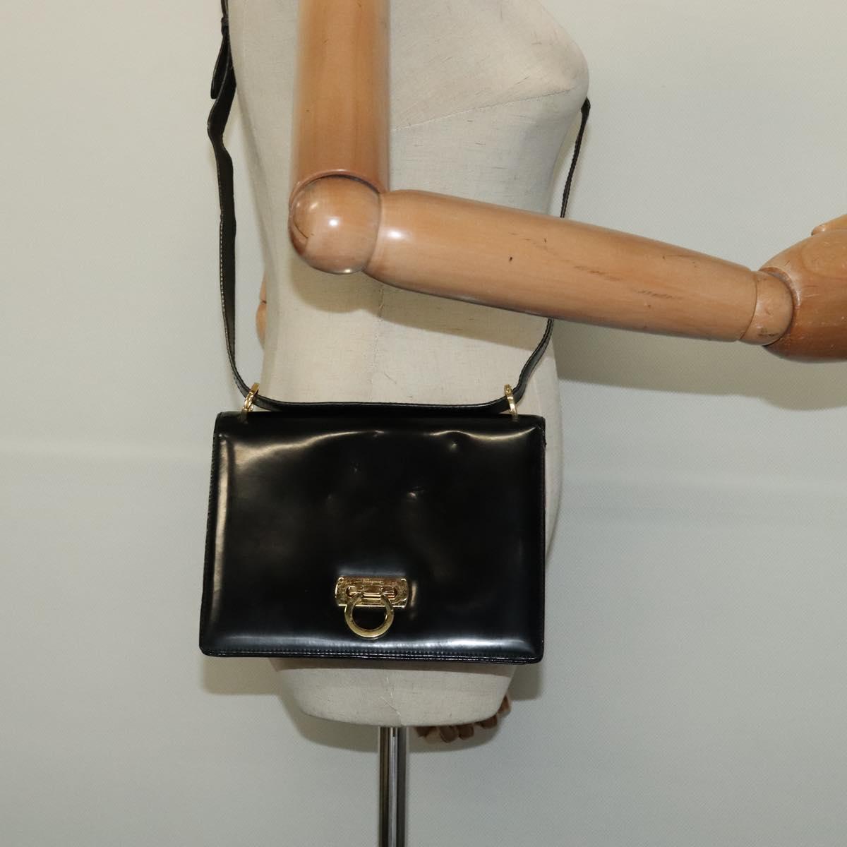 Salvatore Ferragamo Gancini Shoulder Bag Leather Black Gold Auth 140988