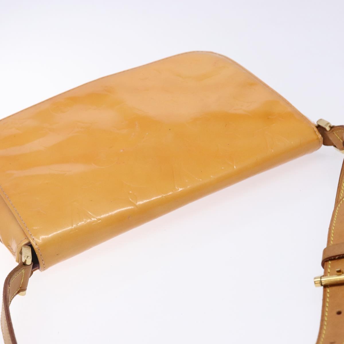 LOUIS VUITTON Vernis Thompson Street Bag Marshmallow Pink M91070 LV Auth 141078