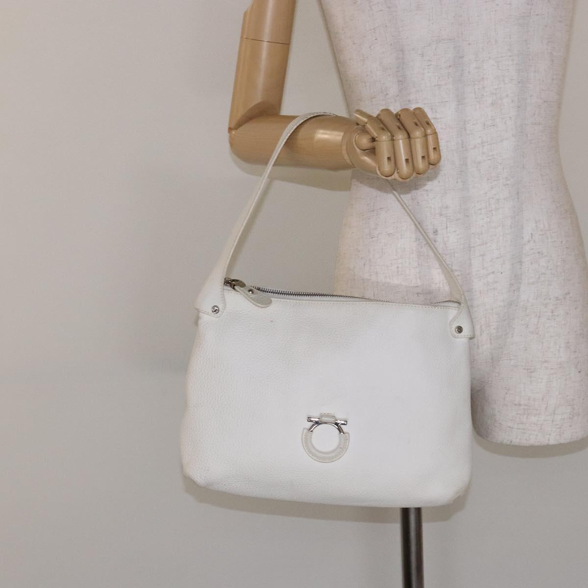 Salvatore Ferragamo Gancini Shoulder Bag Leather White Silver Auth 141105