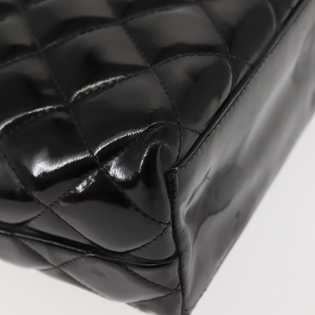 CHANEL Matelasse Shoulder Bag Patent leather Black Gold CC Auth 141133
