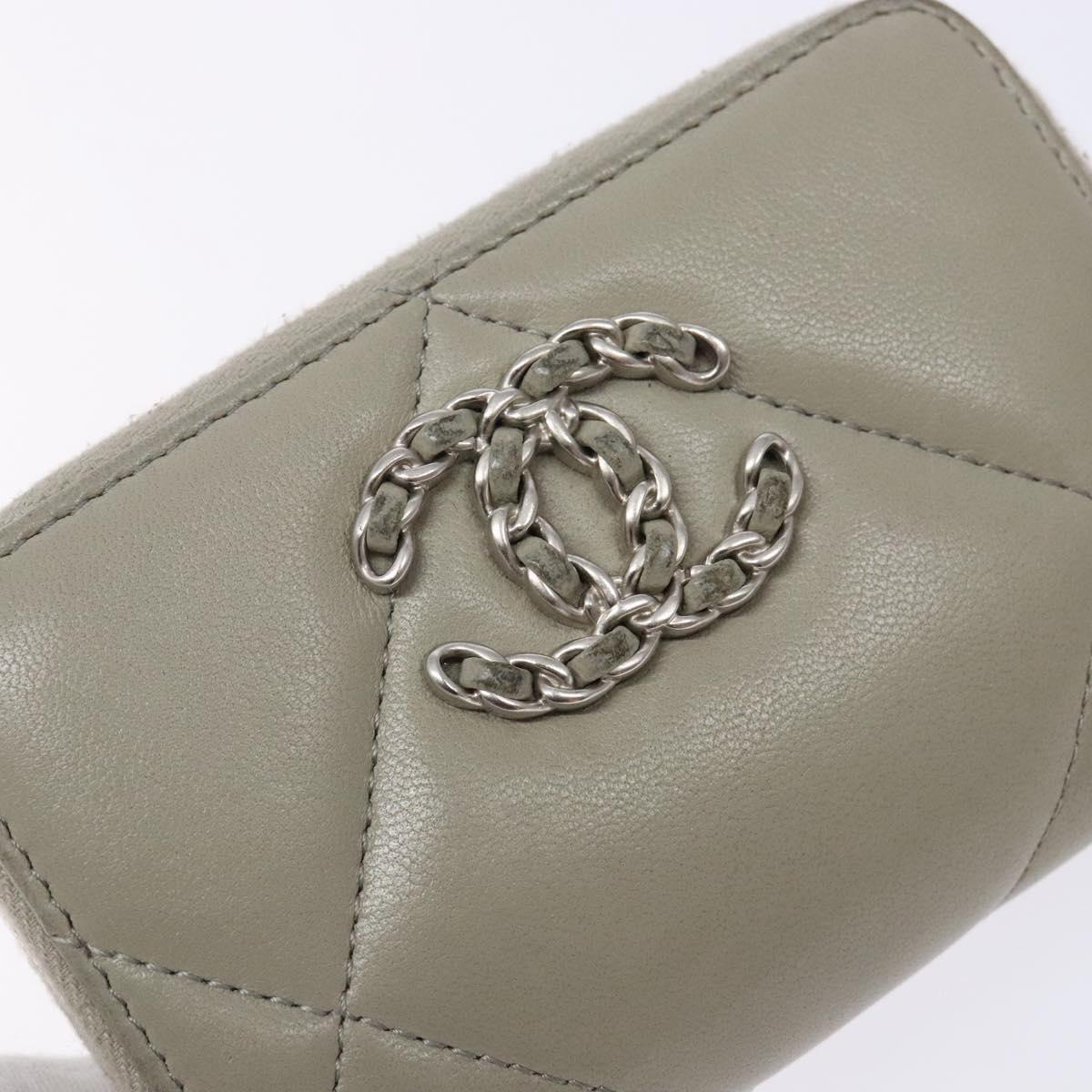 CHANEL Matelasse Wallet Lamb Skin Ivory Gold CC Auth 141169