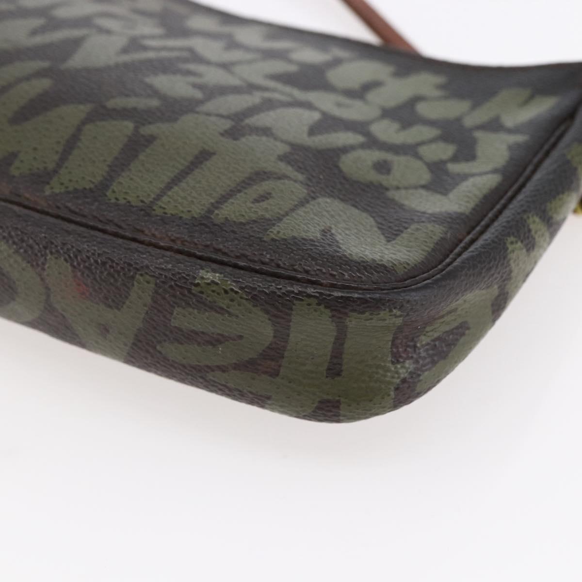 LOUIS VUITTON Graffiti Pochette Accessoires Pouch Khaki M92191 LV Auth 141215