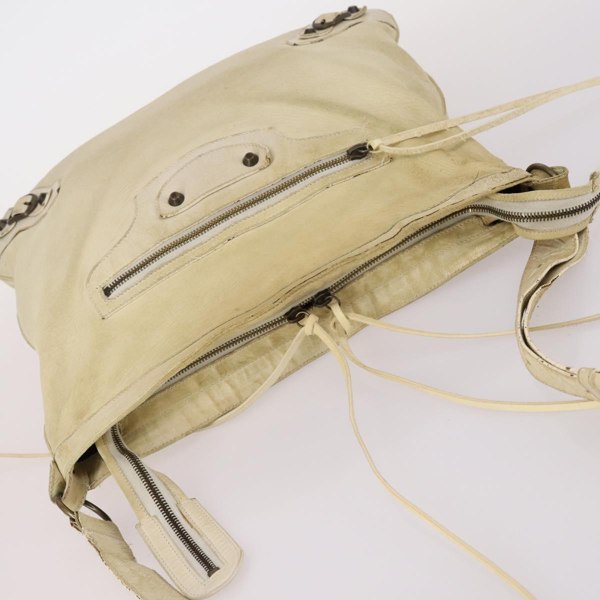 BALENCIAGA The Messenger Shoulder Bag Leather Beige Auth 141292