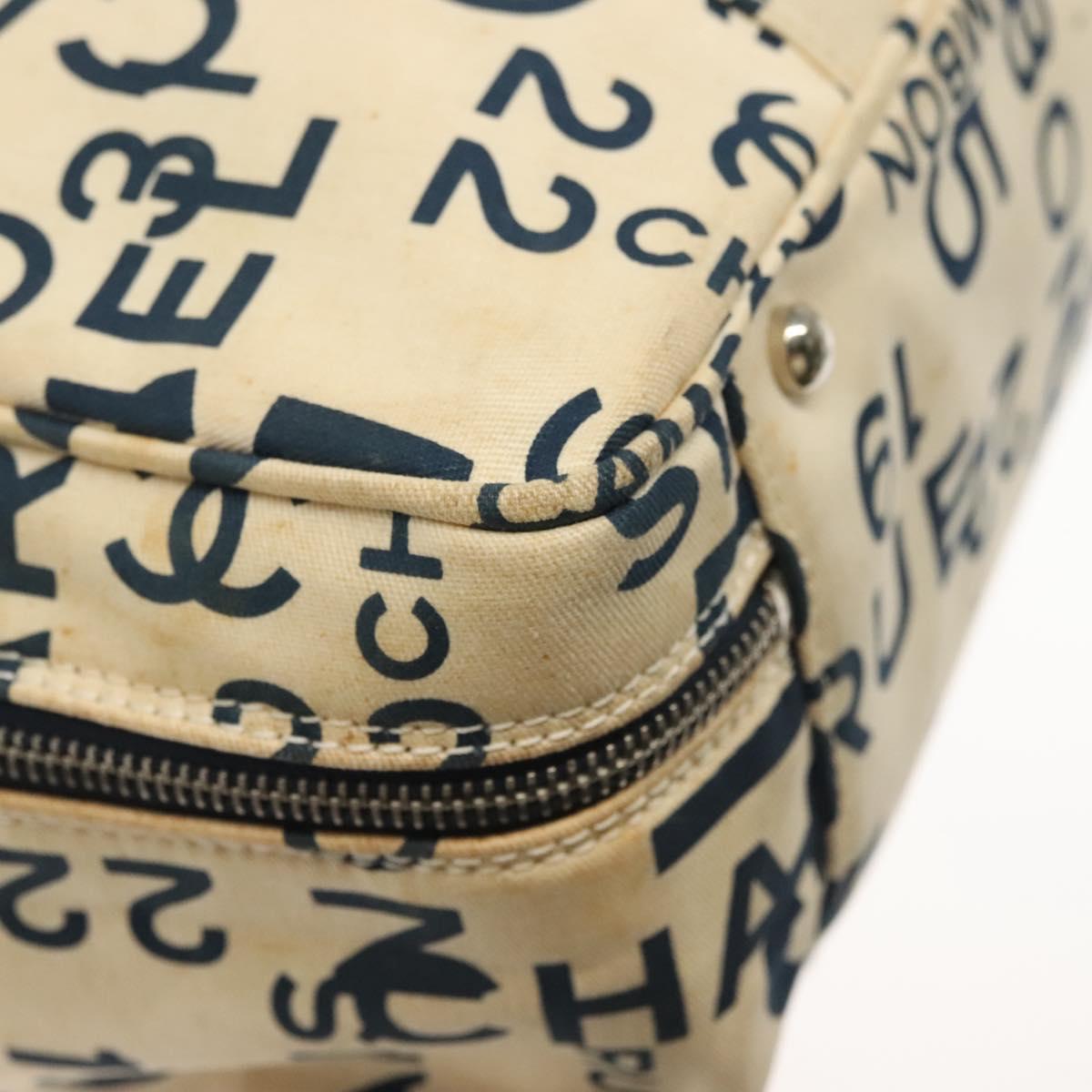CHANEL Bysy line Tote Bag Canvas White CC Auth 141391