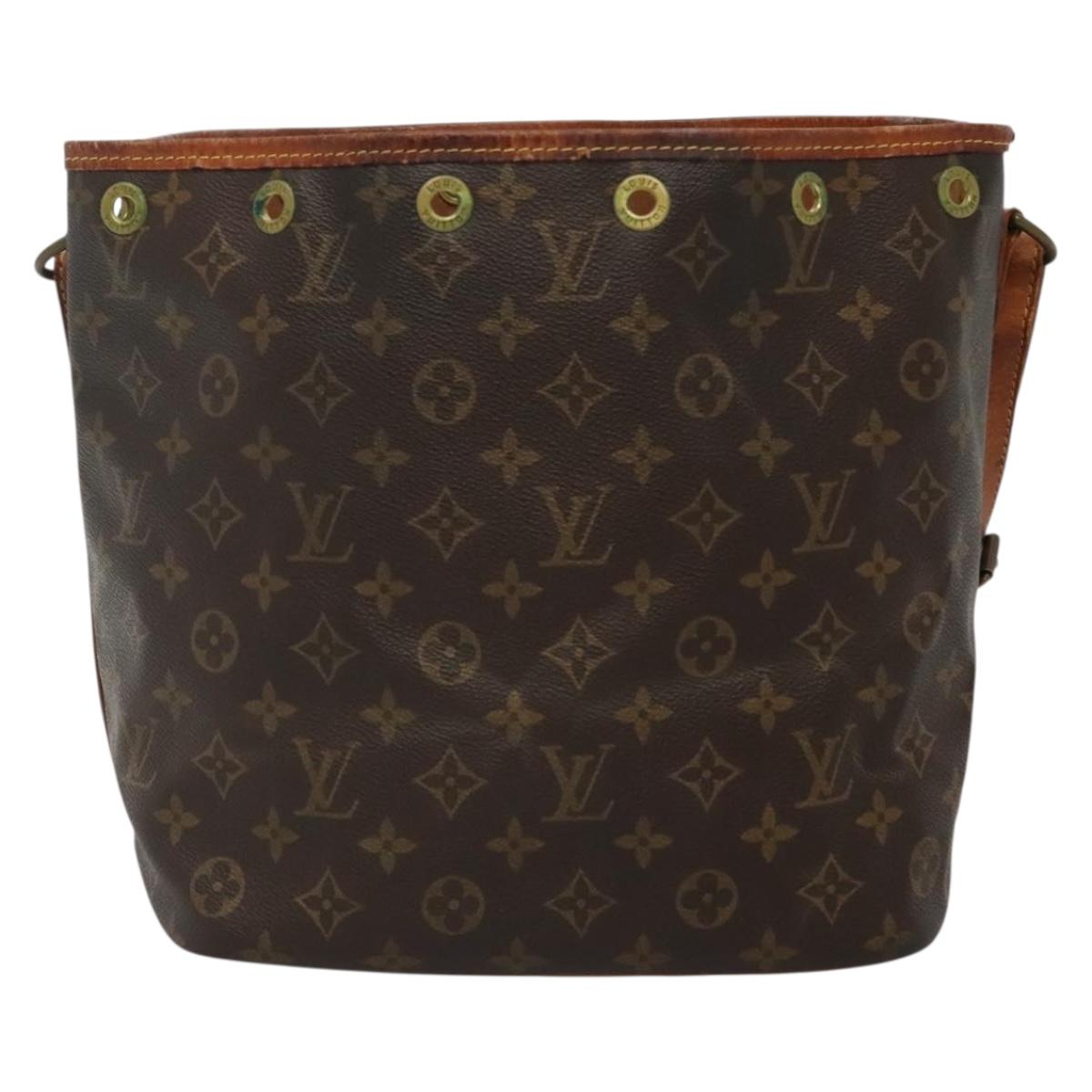 LOUIS VUITTON Monogram Petit Noe Shoulder Bag M42226 LV Auth 141439