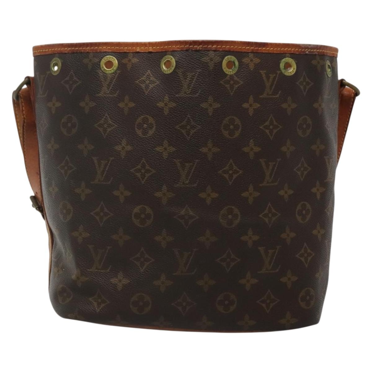 LOUIS VUITTON Monogram Petit Noe Shoulder Bag M42226 LV Auth 141439