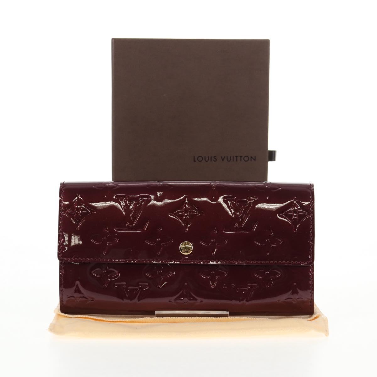 LOUIS VUITTON Vernis Portefeuille Sarah Wallet Rouge Favist M91521 Auth 141830V