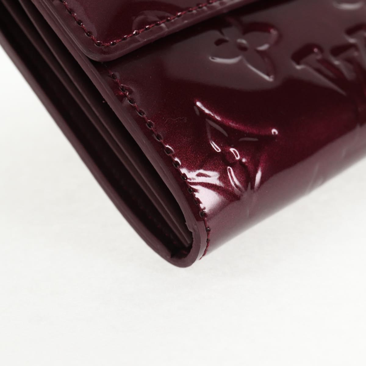 LOUIS VUITTON Vernis Portefeuille Sarah Wallet Rouge Favist M91521 Auth 141830V