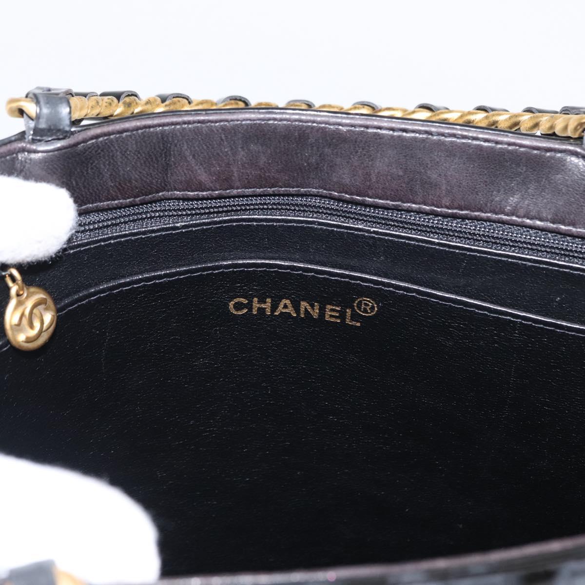 CHANEL Matelasse Chain Hand Bag Patent leather Black Gold CC Auth 142095