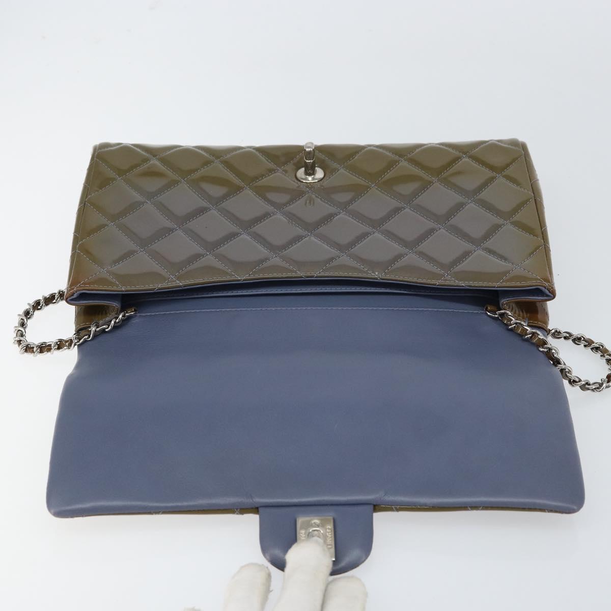 CHANEL Matelasse Chain Shoulder Bag Patent leather Purple Silver CC Auth 142098