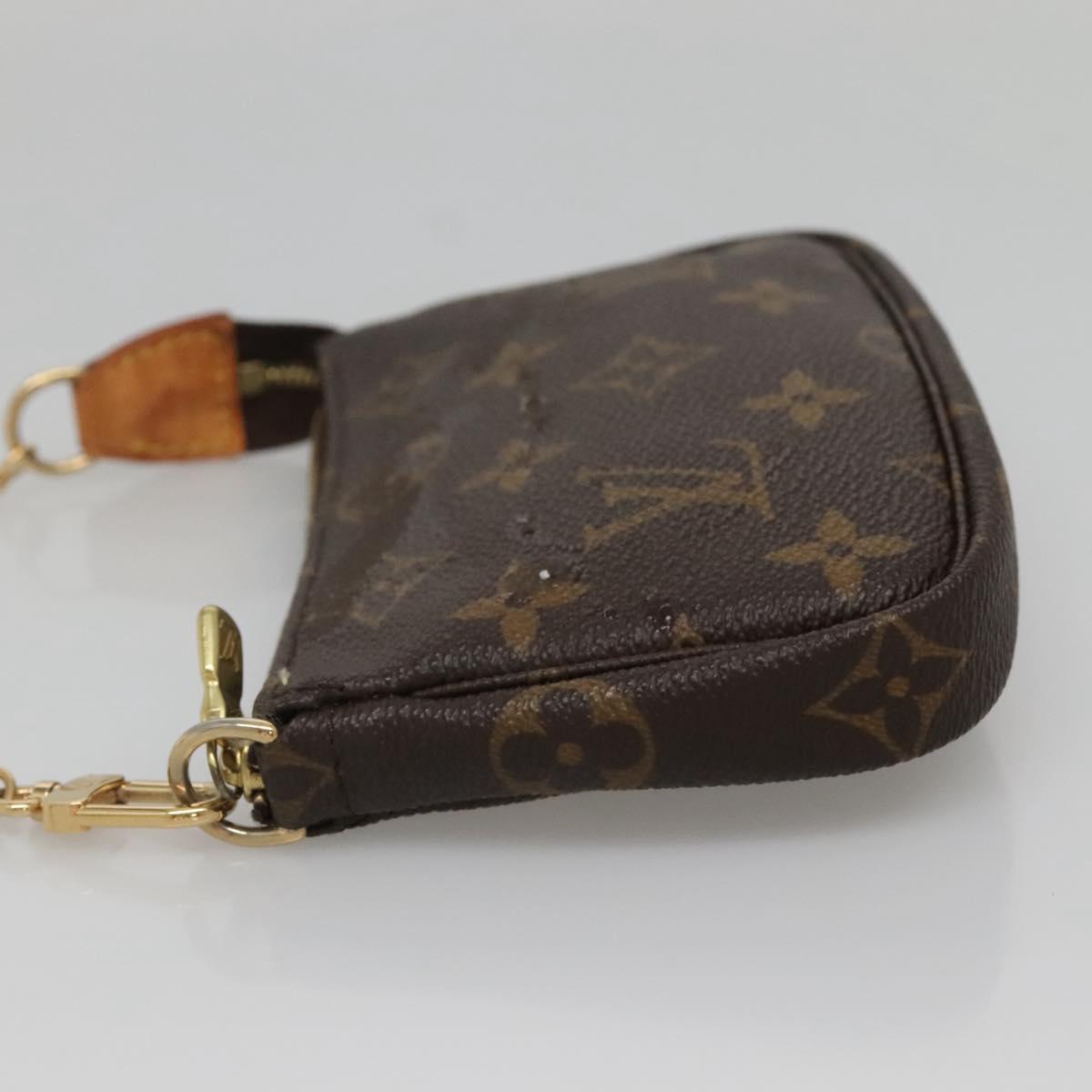 LOUIS VUITTON Monogram Mini Pochette Accessoires Pouch M58009 LV Auth 142329