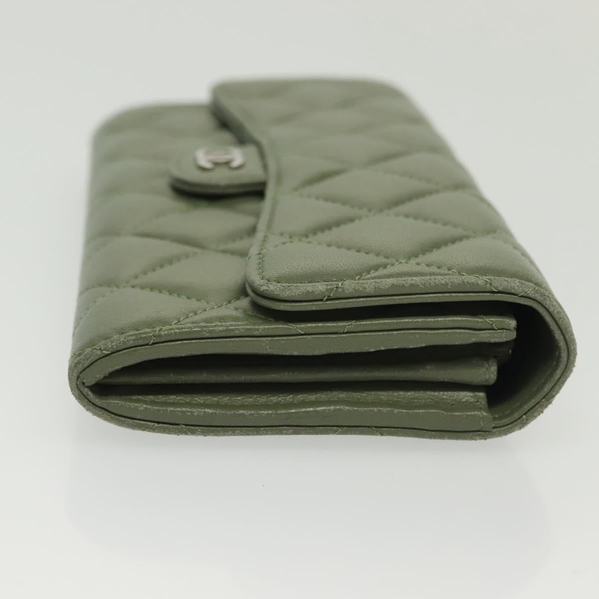 CHANEL Long Wallet Lamb Skin Green CC Auth 142370