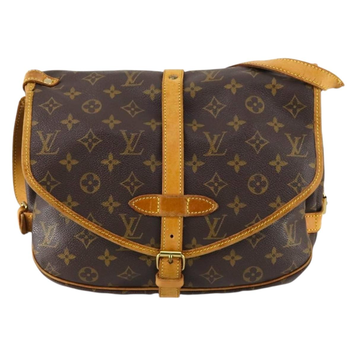 LOUIS VUITTON Monogram Saumur 30 Shoulder Bag M42256 LV Auth 142454