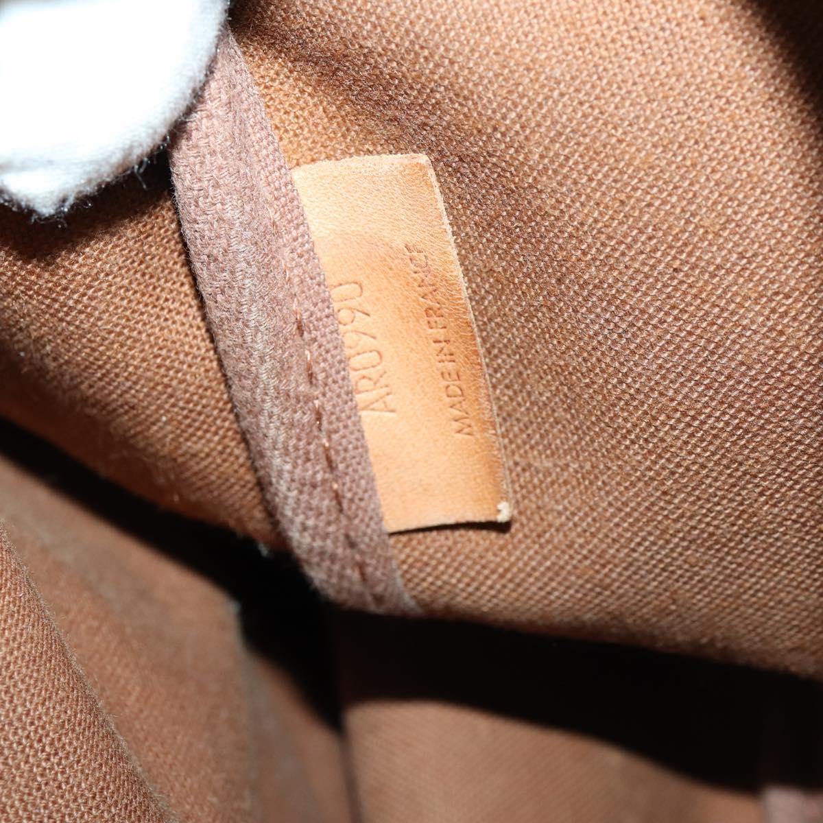 LOUIS VUITTON Monogram Saumur 35 Shoulder Bag M42254 LV Auth 142508