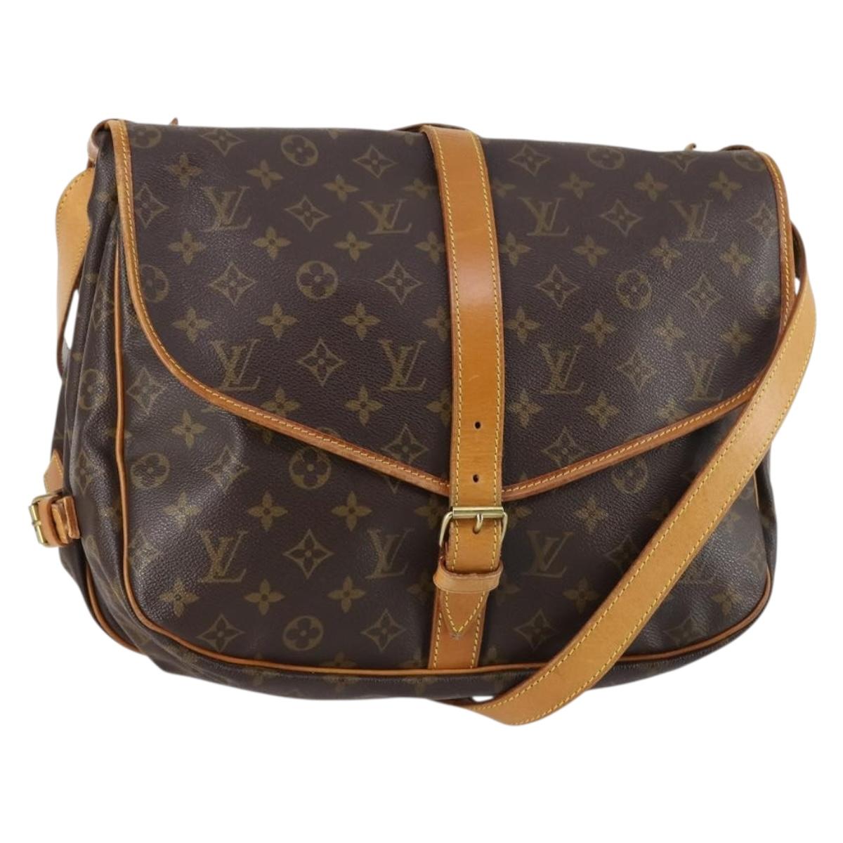 LOUIS VUITTON Monogram Saumur 35 Shoulder Bag M42254 LV Auth 142511