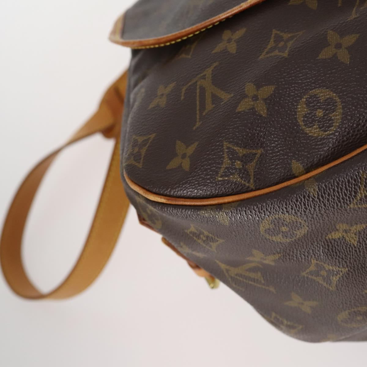 LOUIS VUITTON Monogram Saumur 35 Shoulder Bag M42254 LV Auth 142511