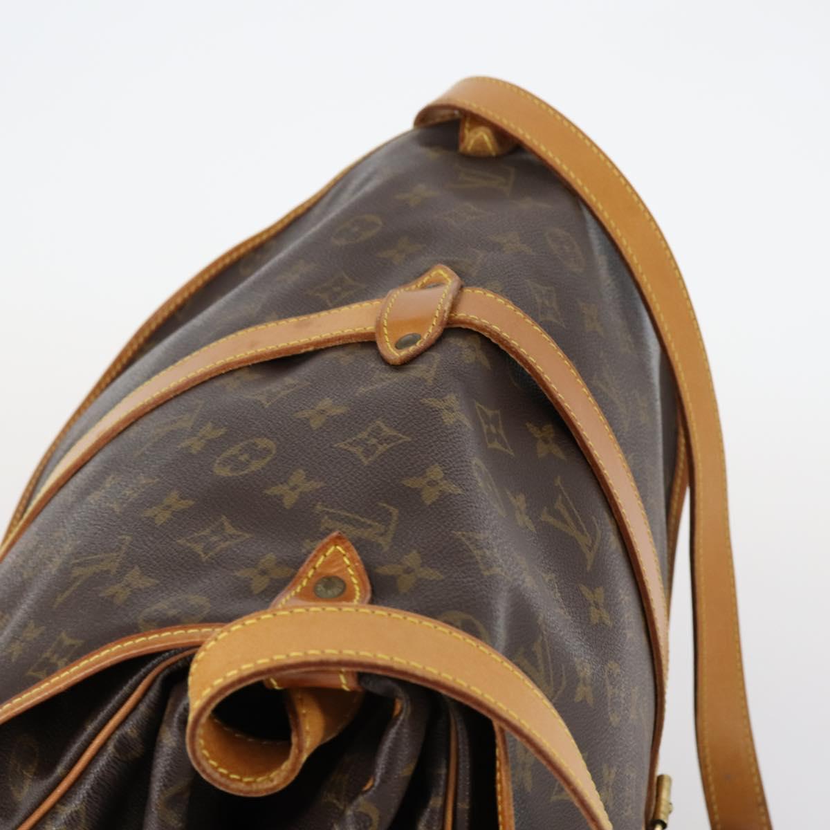 LOUIS VUITTON Monogram Saumur 35 Shoulder Bag M42254 LV Auth 142511