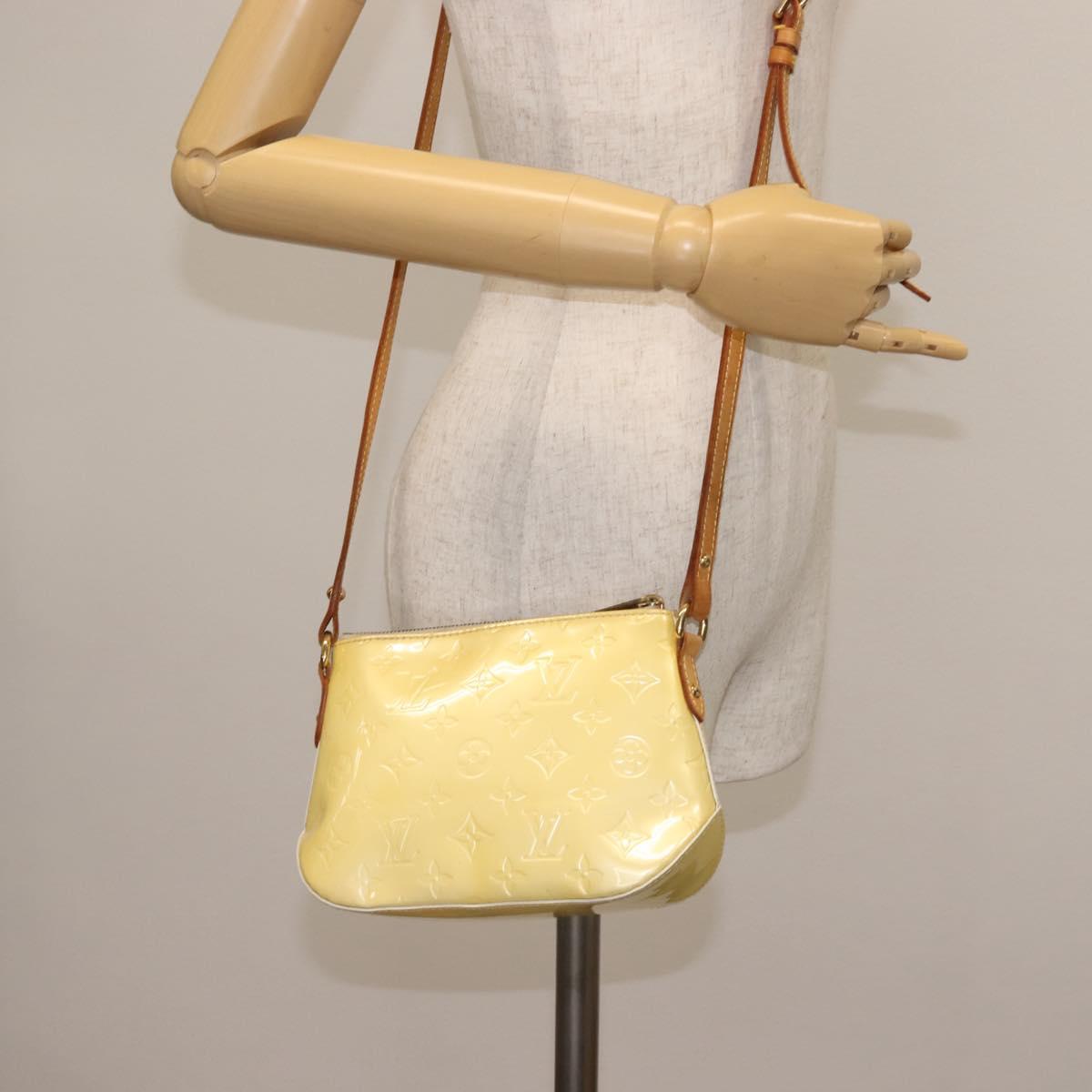 LOUIS VUITTON Monogram Vernis Minna Street Shoulder Bag Perle M91509 Auth 142615