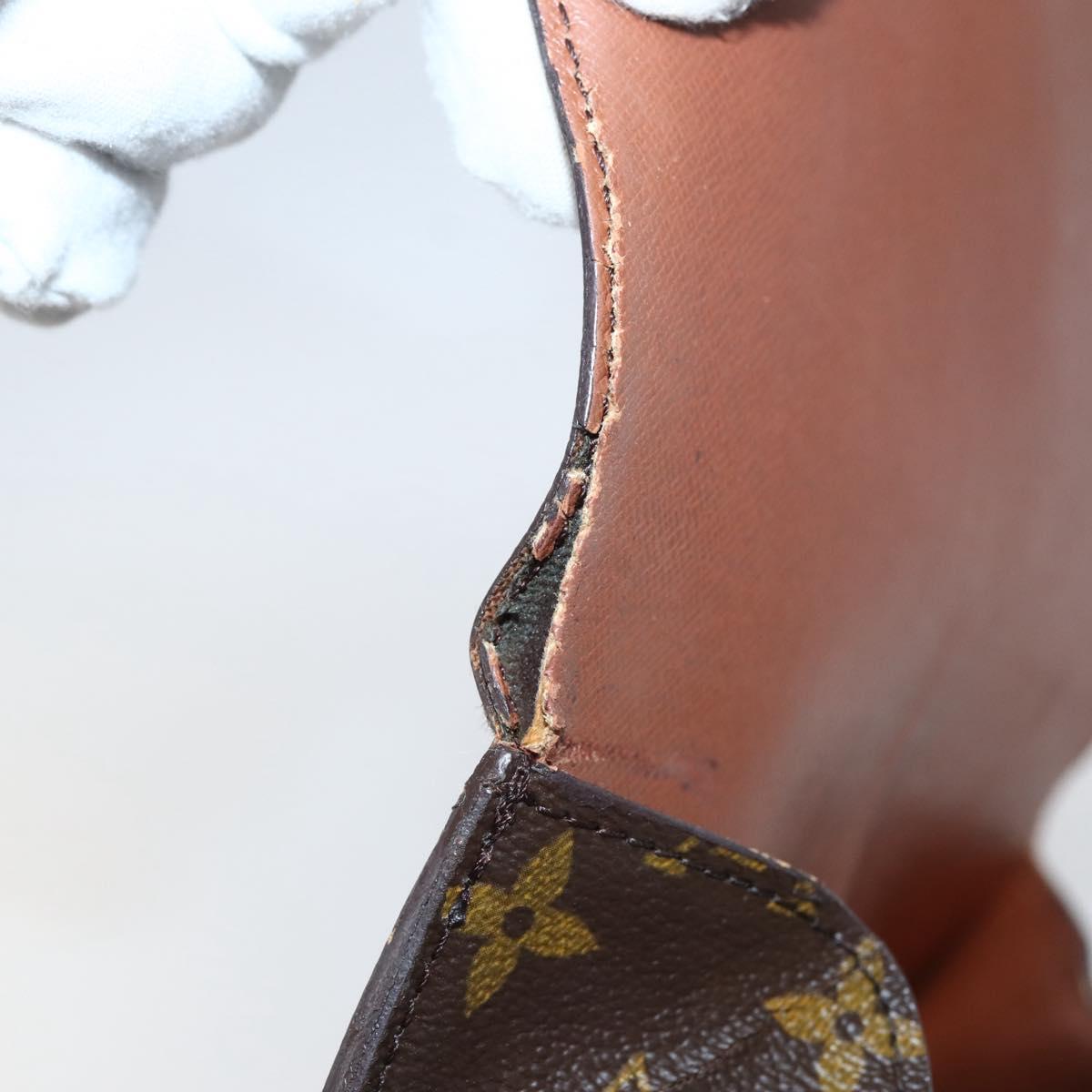 LOUIS VUITTON Monogram Saint Cloud GM Shoulder Bag M51242 LV Auth 142719