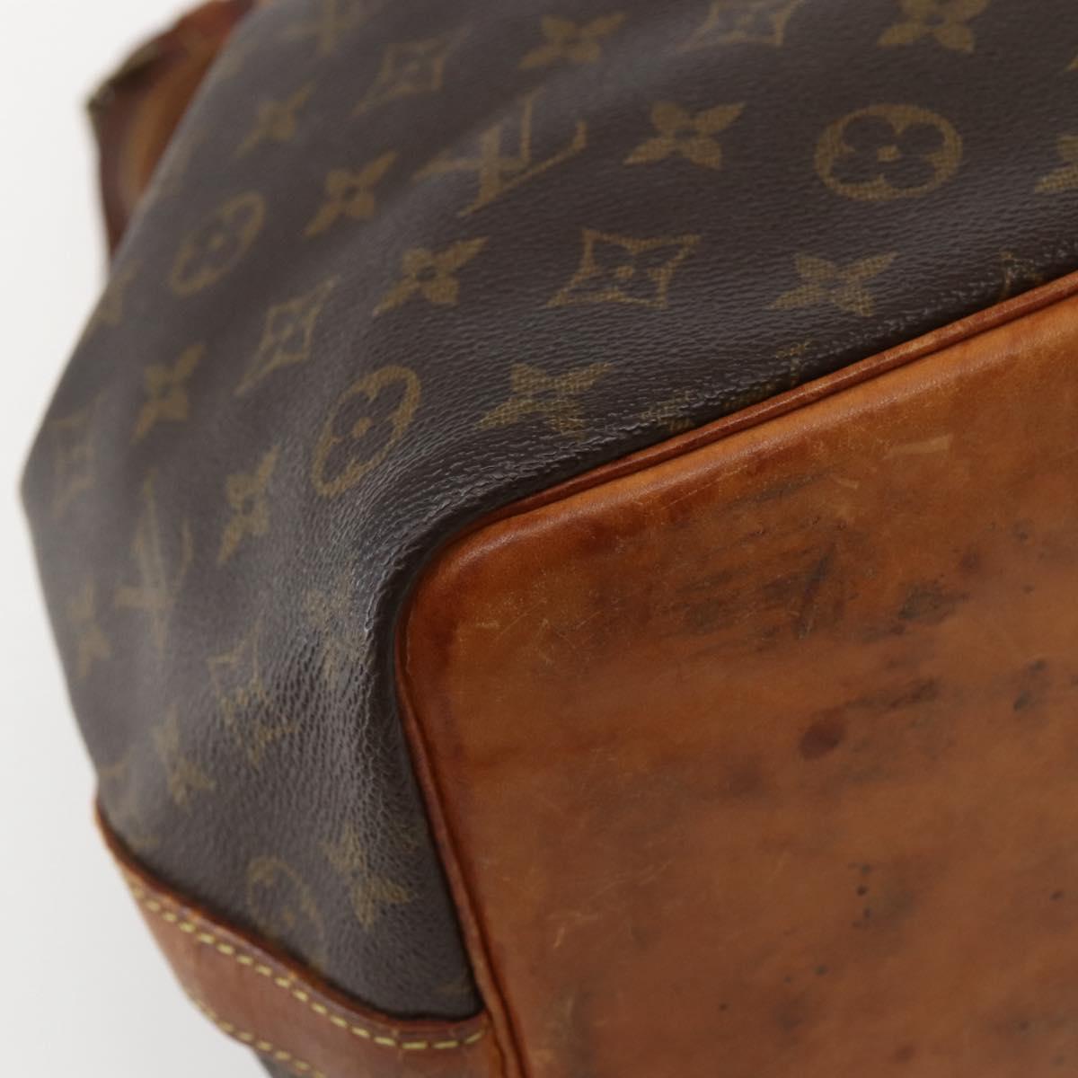LOUIS VUITTON Monogram Petit Noe Shoulder Bag M42226 LV Auth 142774