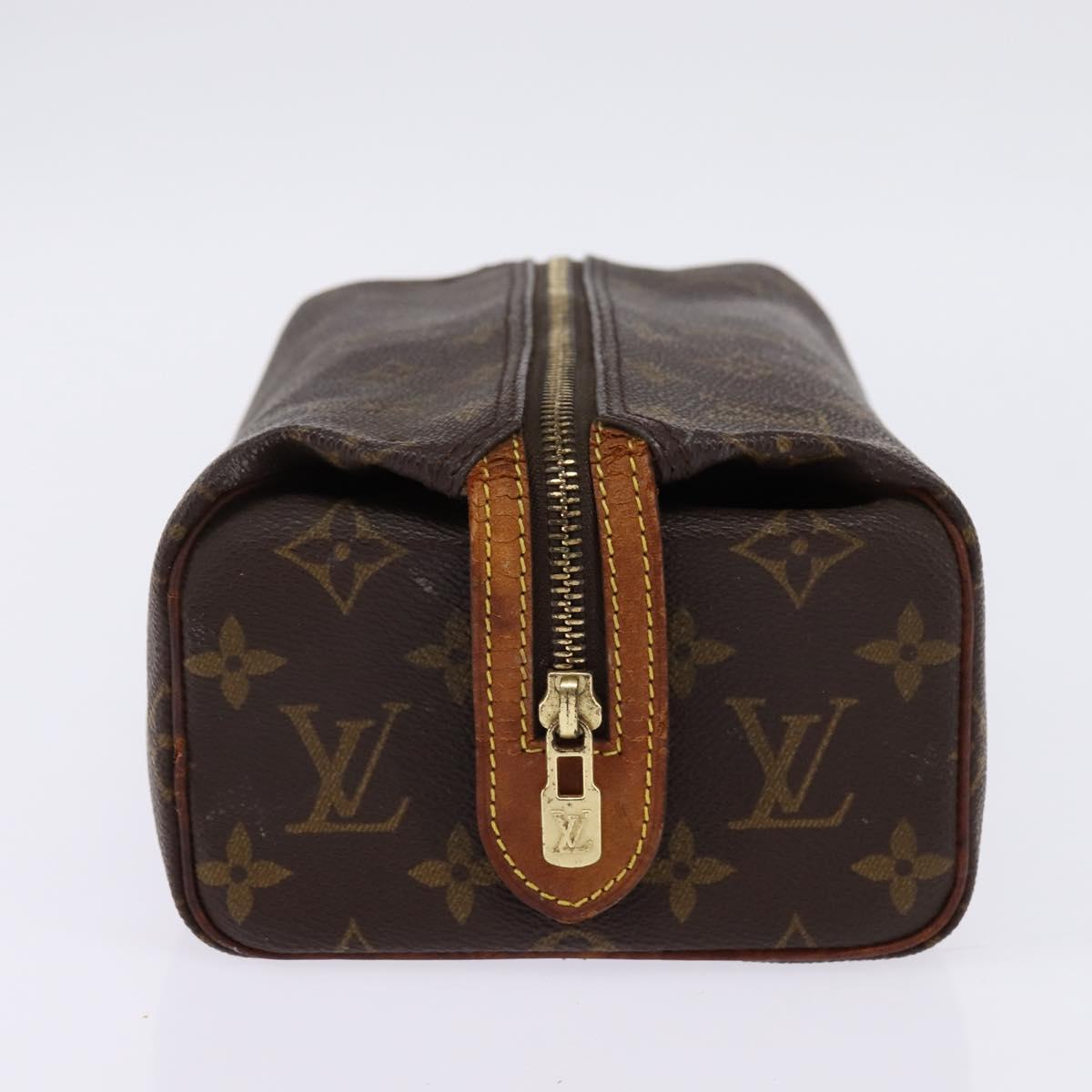 LOUIS VUITTON Monogram Trousse Patte Pression Cosmetic Pouch M47636 Auth 142810