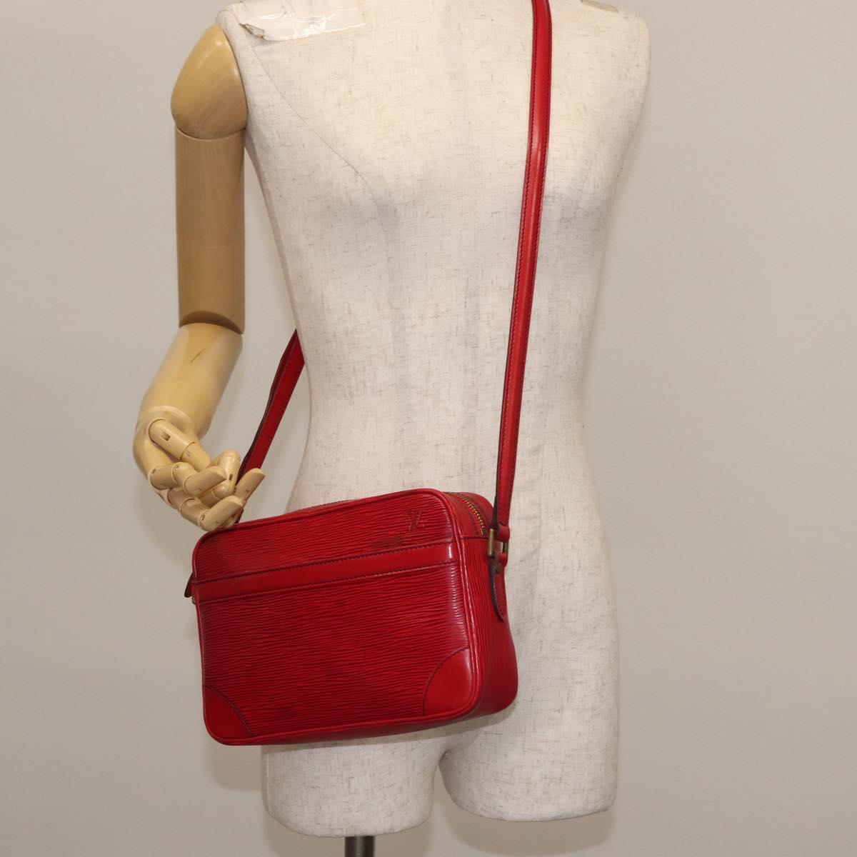 LOUIS VUITTON Epi Trocadero 23 Shoulder Bag Red M52307 LV Auth 142818A