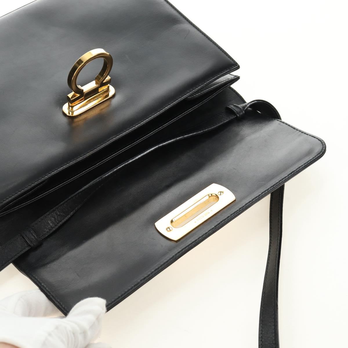 Salvatore Ferragamo Gancini Shoulder Bag Leather Black Gold Auth 142822