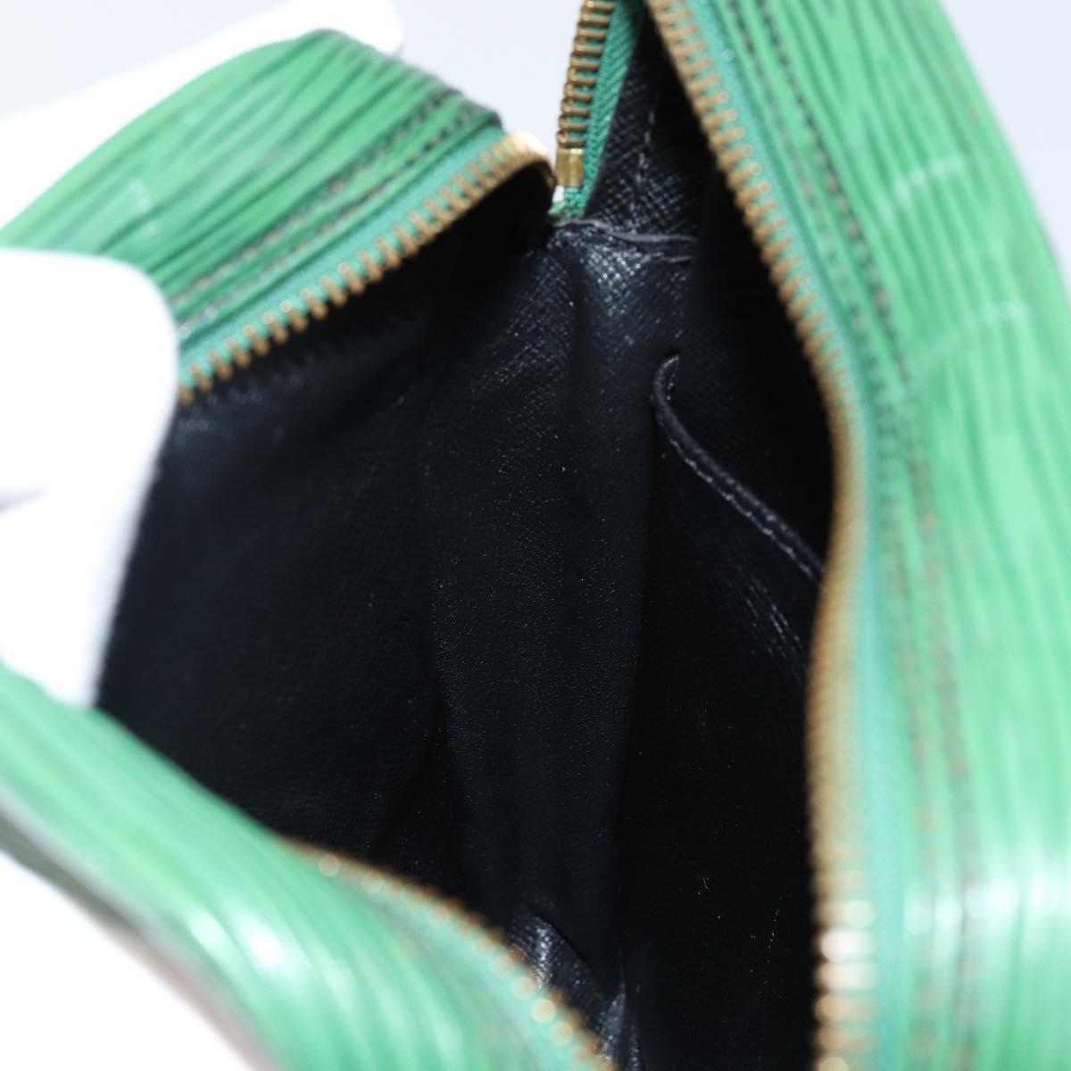 LOUIS VUITTON Epi Danube Shoulder Bag Green M45634 LV Auth 142833