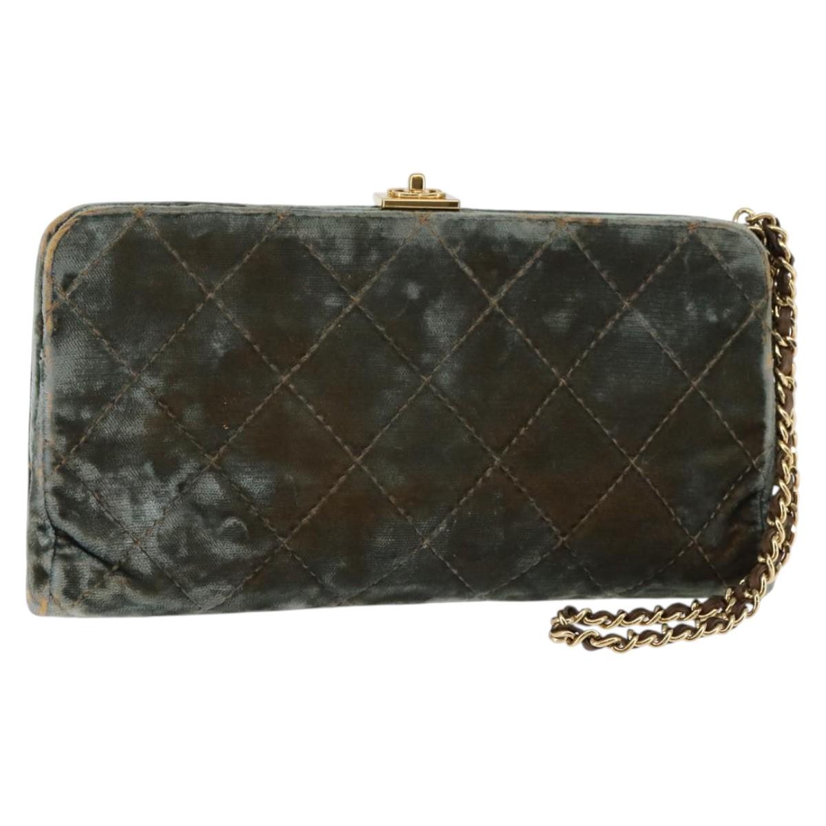 CHANEL Matelasse Clutch Bag Velor Green Gold CC Auth 142939A