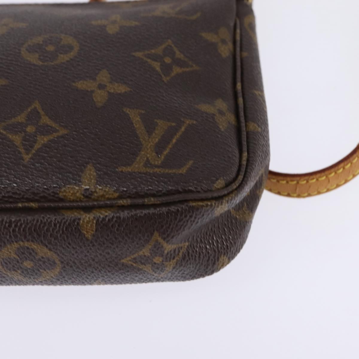 LOUIS VUITTON Monogram Pochette Accessoires Pouch M51980 LV Auth 142949